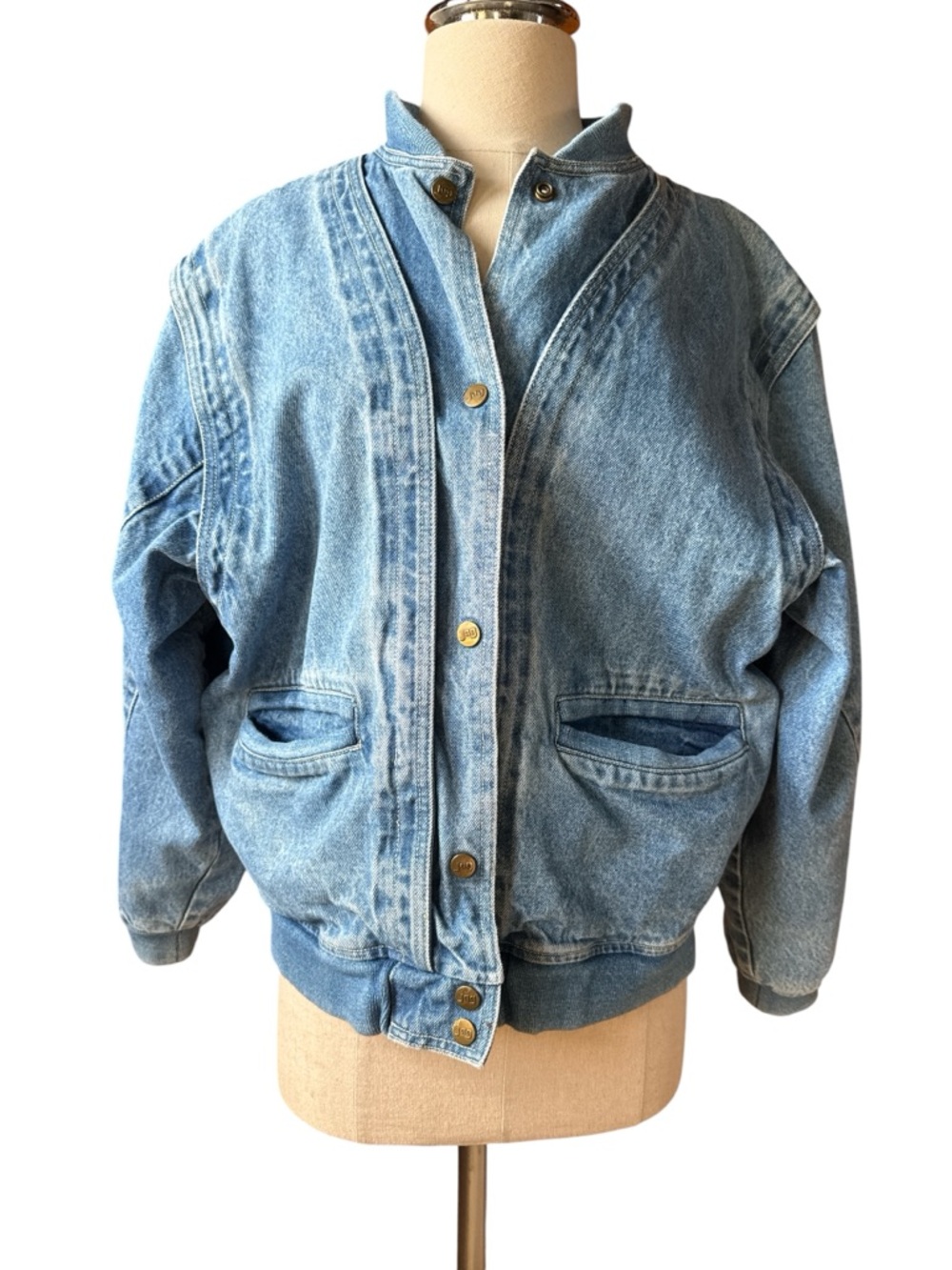 Vintage 90’s Jag Jeans Light Blue Denim Jean Jacket